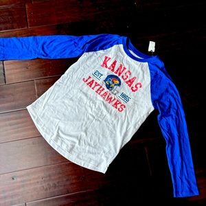 🏀⛹️‍♂️University of Kansas Boys Tee Shirt⛹️‍♂️🏀
